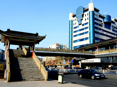 杭州路過街天橋