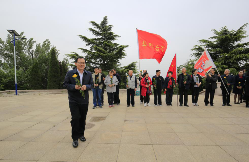 追尋先驅(qū)足跡  傳承紅色基因——集團(tuán)公司黨員代表參加重走解放青島青即戰(zhàn)役歷史之路活動